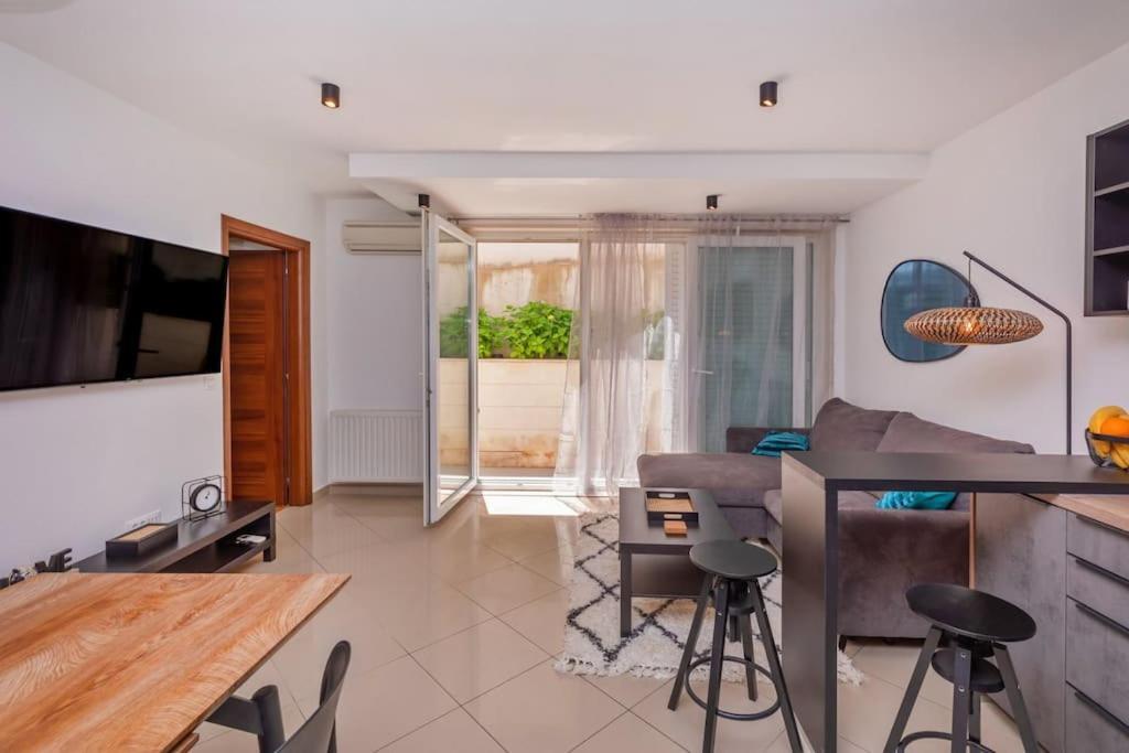 Stylish Two Bedroom Apartment&Garage Parking Place Dubrovnik Kültér fotó