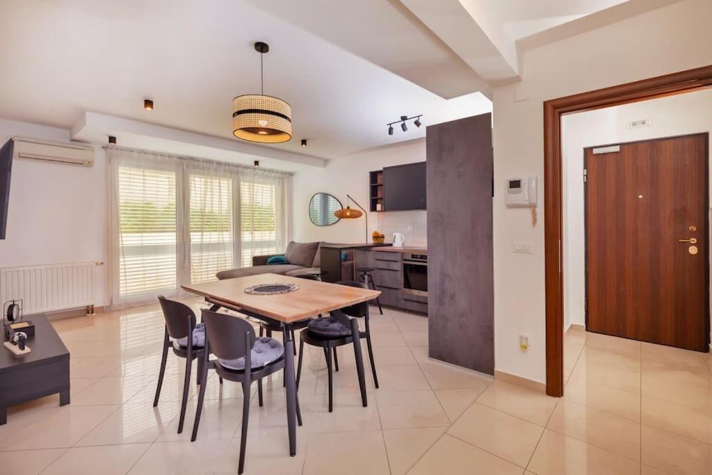 Stylish Two Bedroom Apartment&Garage Parking Place Dubrovnik Kültér fotó